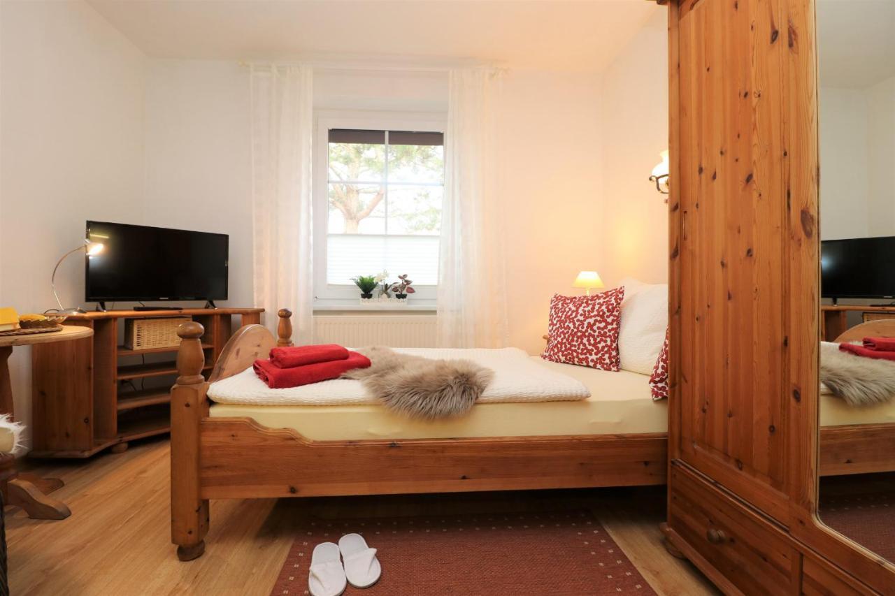 Ferienappartements Zwischen Meer Und Bodden App 05 Wustrow  Esterno foto